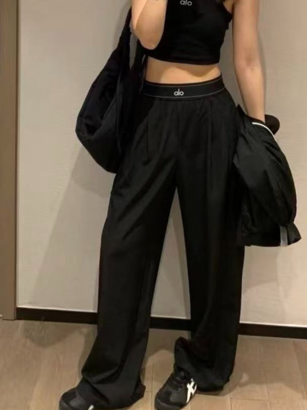 NWT😘ALO Yoga Suit Up Trouser Black for Work/Commuting/Holidays 🌺 - Picture 9 of 9